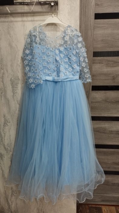 Продам детское платье