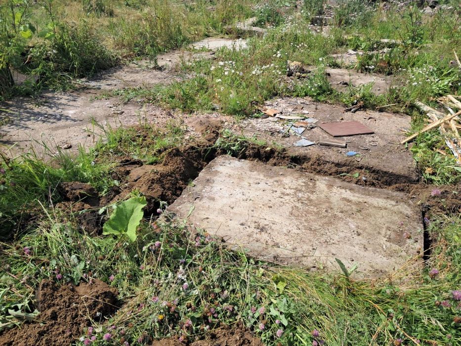 Продам плиты 8 шт