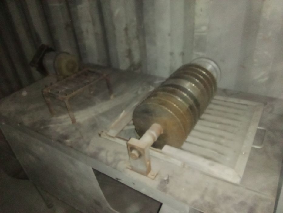 Станок для нарезки,разделки рыбы.