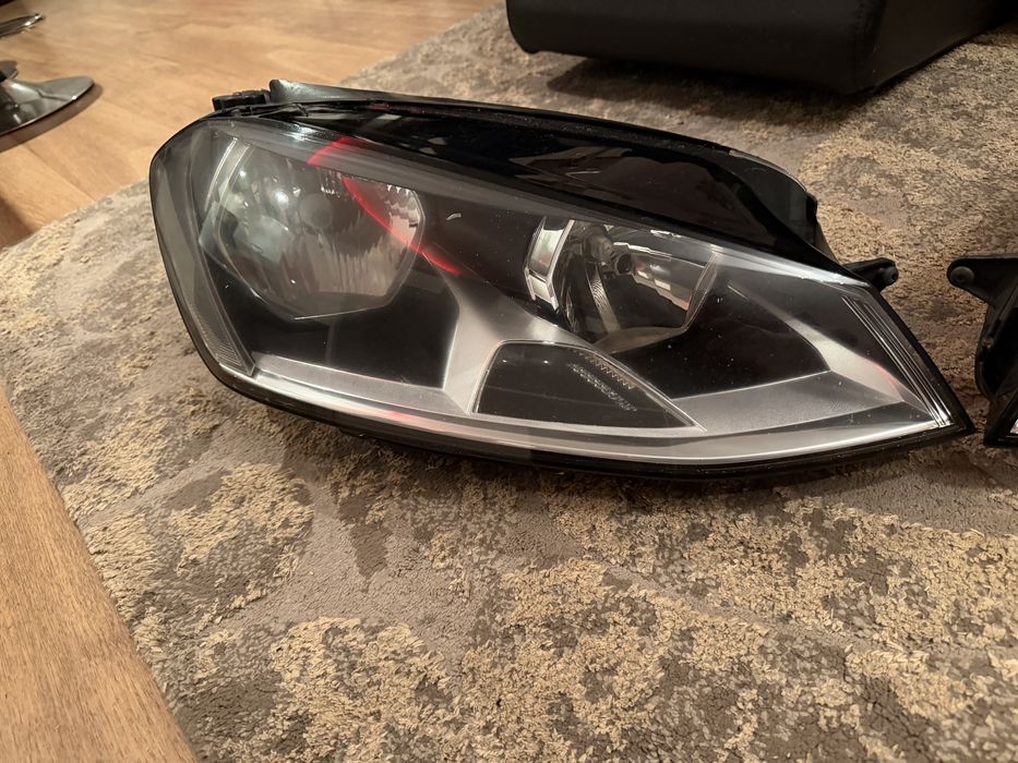 Фарове за Голф / Golf 7 оригинални