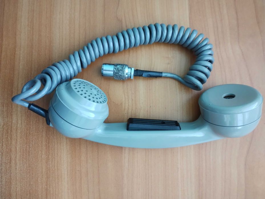 Ретро телефонна слушалка