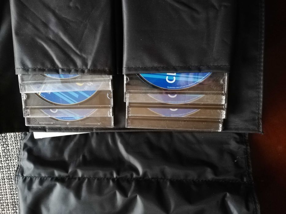 Комплект учебни помагала по английски език от две части