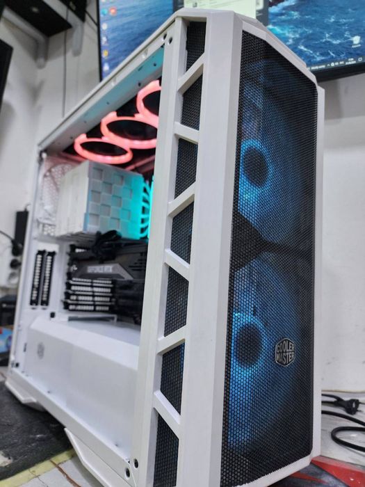 Core i7 12700 + RTX 3070 ti