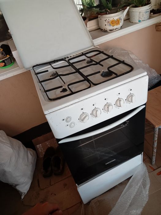 Продам газплиту.
