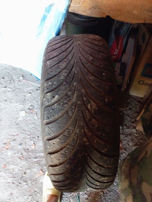 Продам диски  на Шкода