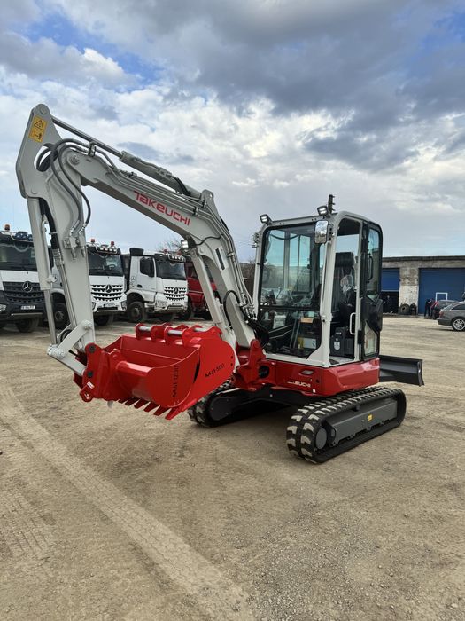 Inchiriez Mini excavator dumper macara bascula bobcat de inchiriat