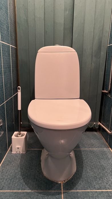 Продам унитаз б/у