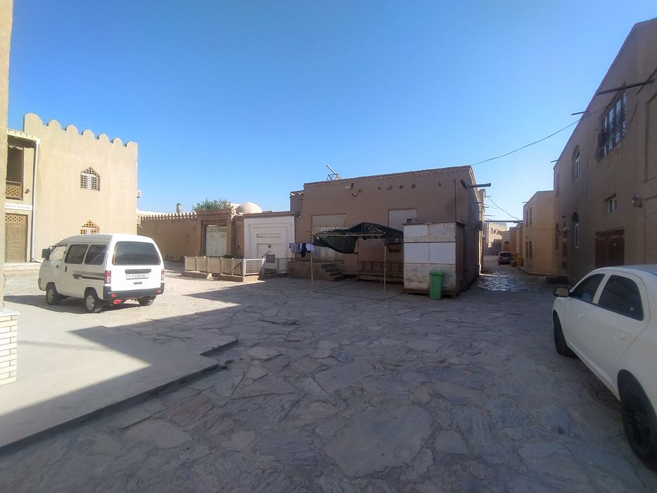 Xiva Ichan qalada uy sotiladi