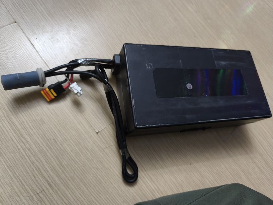 Батерия 60 волта и контролер