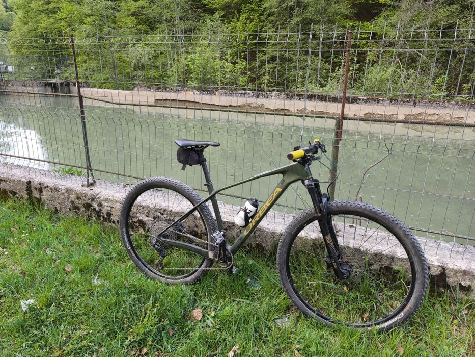 Orbea Alma m30 carbon