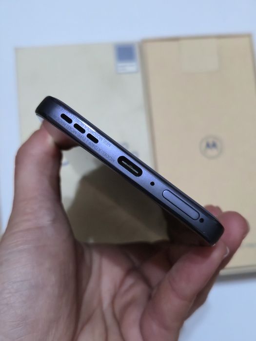 Vand/schimb Motorola Edge 50 Neo 512gb