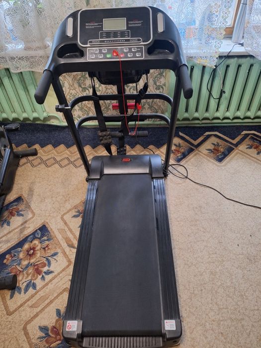 Срочно продам  беговую  дорожку