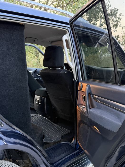 Mitsubishi pajero 3.2 Diesel Autoutilitara  Cutie Automata 4x4-Dif. Blocabil- reductor