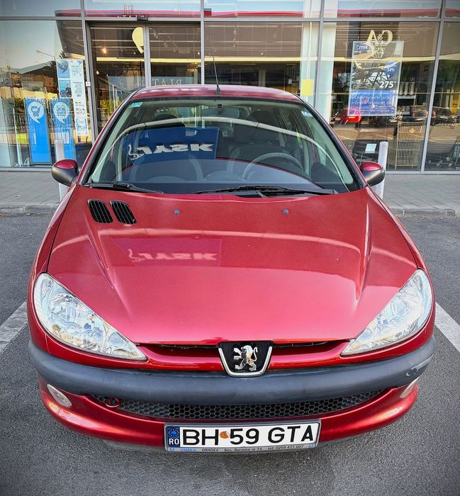 Peugeot 206 Unic utilizator, stare foarte bună de funcționare, consum redus.