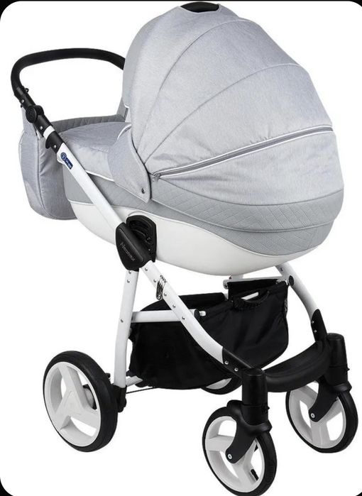 Коляска в отличном состоянии