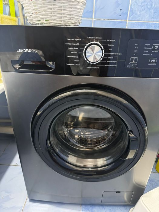 Продам стиральную машину