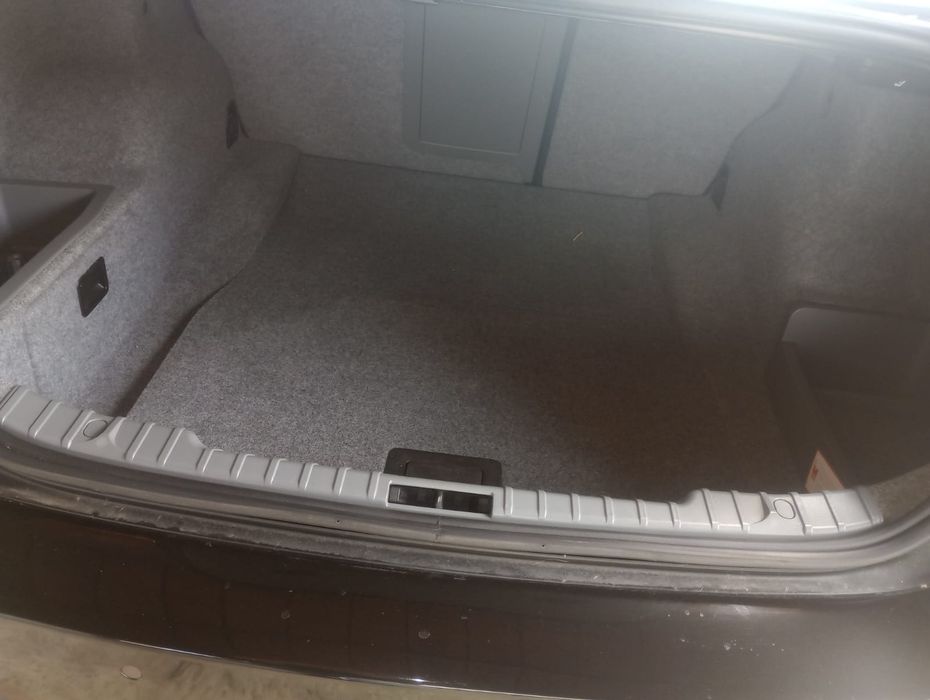 vand bmw  320i an 2006