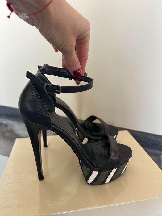 Сандали Carlo Fabiani