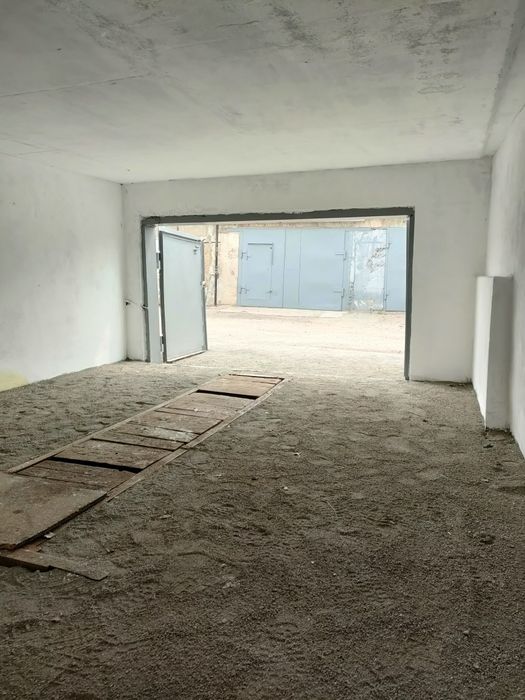 Продам гараж в центре города