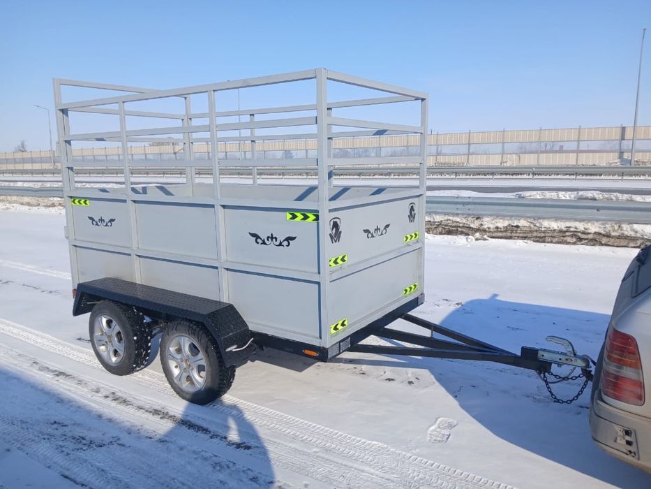 Двух осевые прицепы