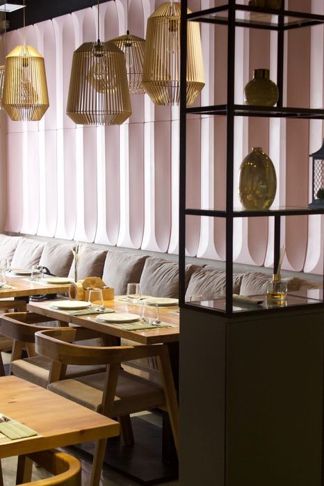 Диван для ресторанов разных размеров