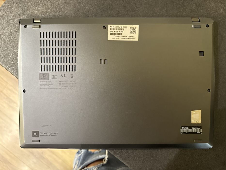 Лаптоп Lenovo T14S Gen2 I7-1185G7, 16GB, 512GB с Тъчскрийн Алуминиев!