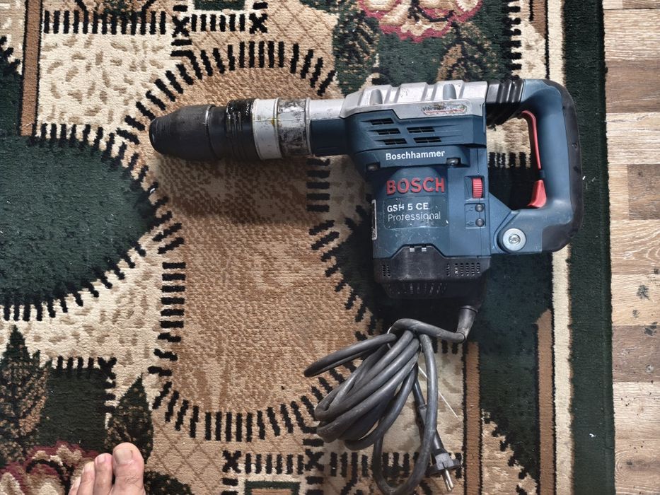 BOSCH D-70745 max