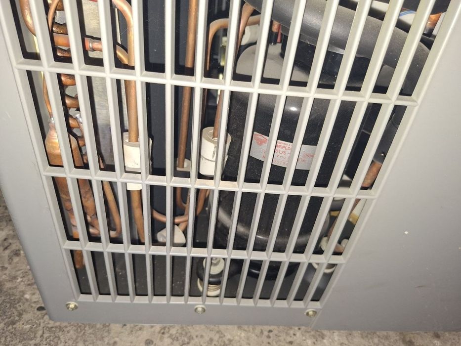 Срочно продаётся БК кондиционер абсолютно новый 3 года гарантия есть