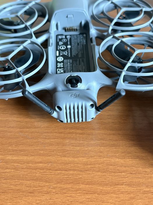 DJI NEO 2 — дрон с пультом RC