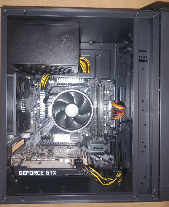 Компютър Ryzen 5 5600 | GTX 1660 Super | 16GB RAM | 512GB SSD