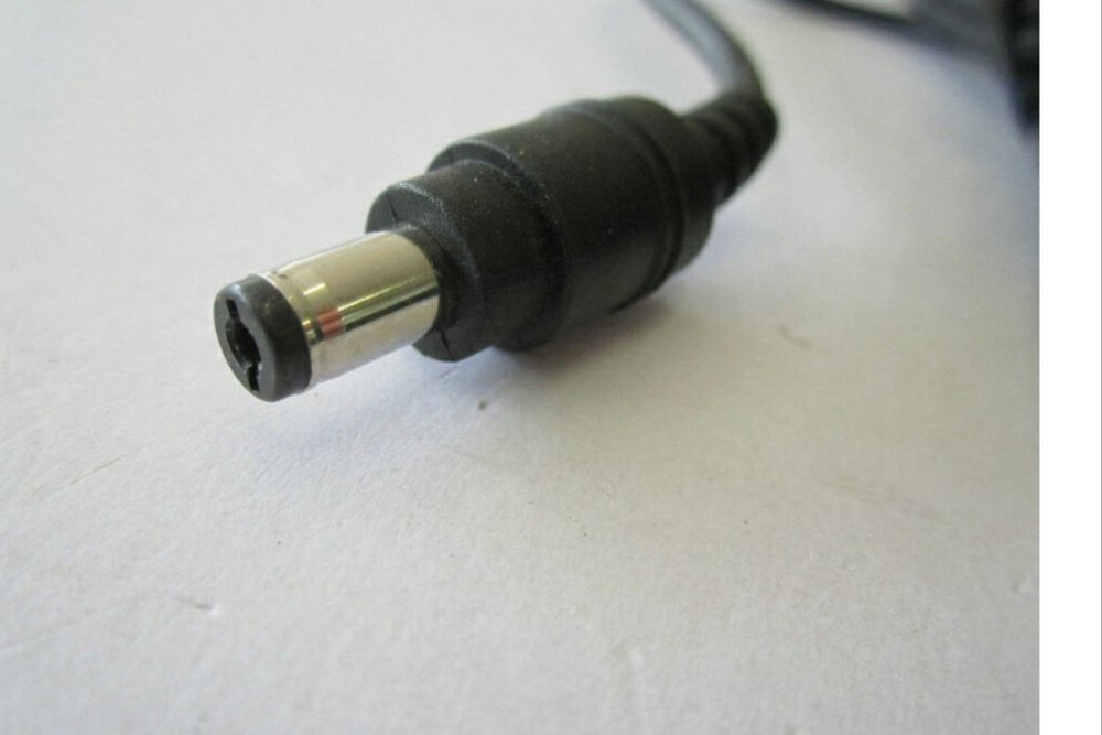 Adaptor de alimentare Delta Electronics