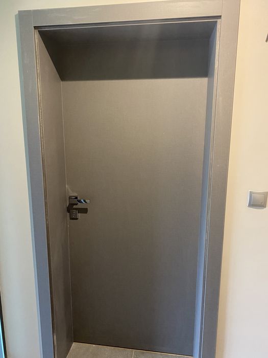 Врата чисто нова .Ламинирана.