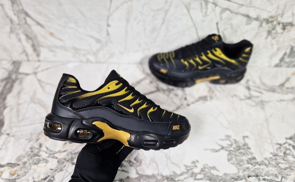 Мъжки маратонки Nike TN