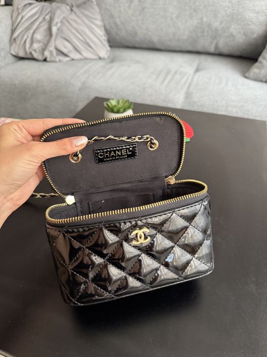 Чанта Chanel с дълга дръжка