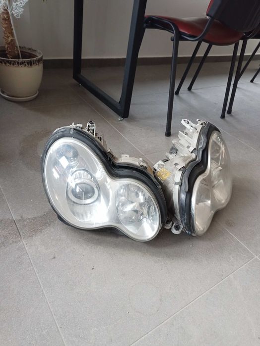 Фарове за Mercedes Benz C320