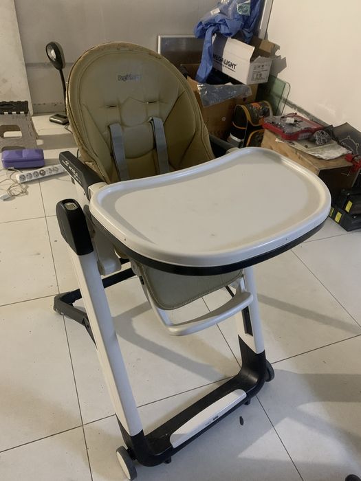 Столик для кормления