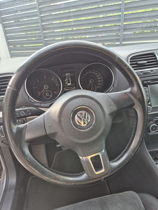 Volkswagen Golf 6 2.0 TDI 110 CP