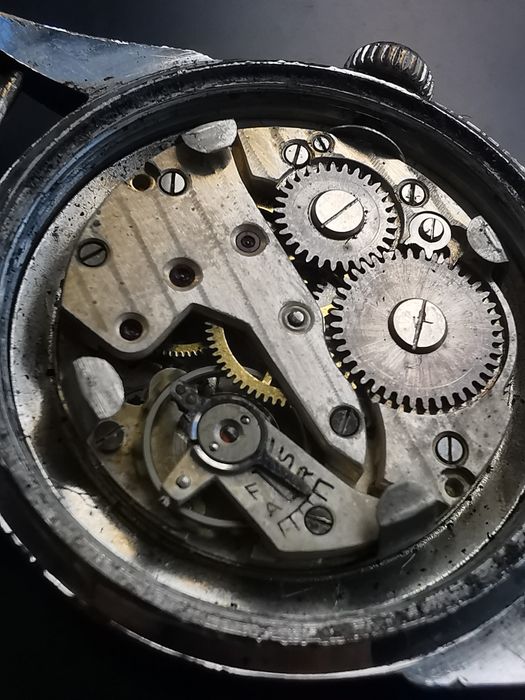 Ceas Kered - Manual 33,5 mm - Funcționează excelent!