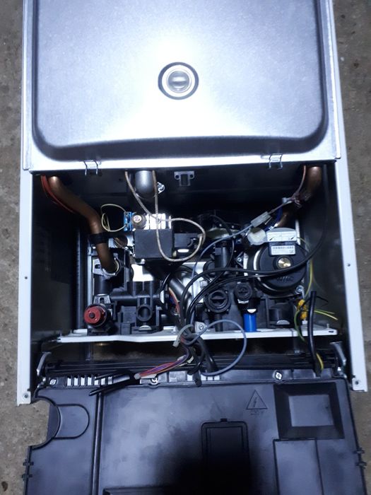 Centrala termica Ariston BS sau  BIS