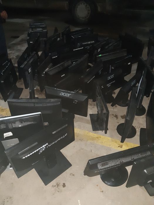 Продам мониторы 19тые, 20тые 22рые