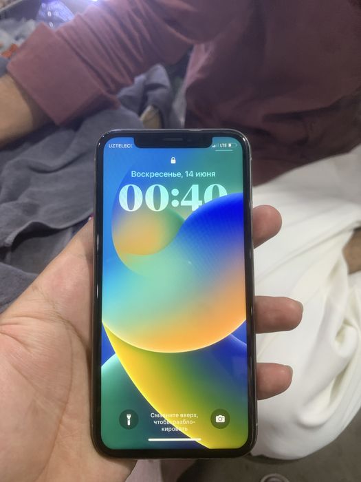 Iphone x  Oq rang 256 gb ideal holat