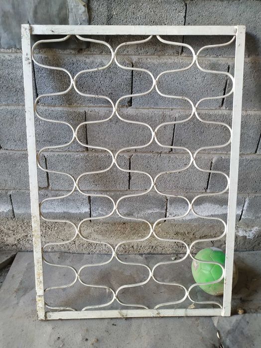 Решетки металлические на окна