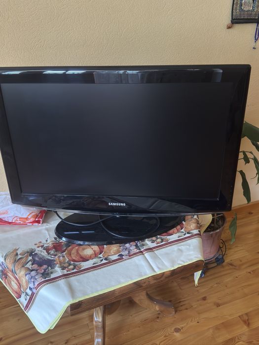 Samsung LE32R81B 32 дюйма