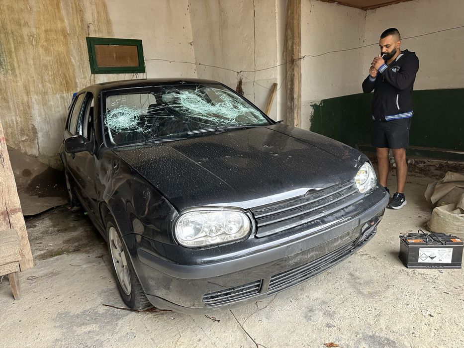 VW GOLF 4 на части