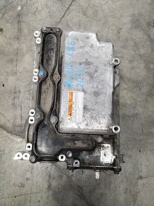 Converter - inverter Toyota Auris 1.8 / Конвертор Тойота Аурис 1.8 2014г