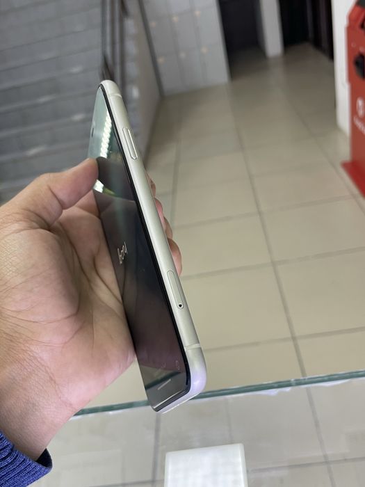 айфон 11 128 гб в идеале