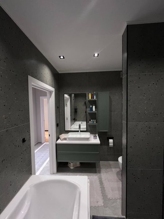 Продам 3 комн. квартиру