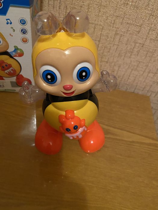 Продаю игрушки смотрите фото все и мои обьявления пишите в телеграм и