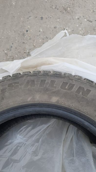 Продам шины б/у...