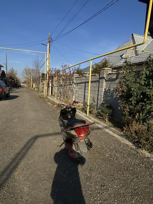 В продаже мопед м8